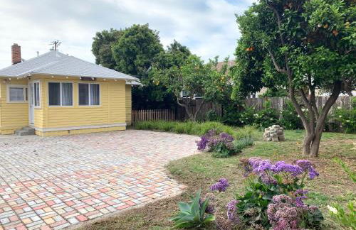 Ruth House Original Craftsman PETS, walk to State st. - Photo 31