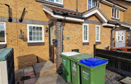 Cosy and Luxurious Home - Photo 26