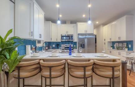 Pristine Pad, Sleep 9, Free driveway park, 20 PERCENT OFF - Foto 2