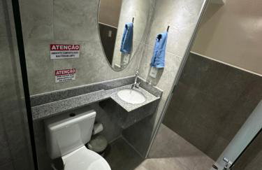 Quarto privativo com banheiro compartilhado,a 800mts do pátio do forró - Foto 16