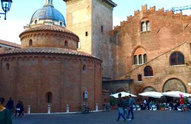 RESIDENZA VIRGILIANA SUITE con terrazza-Centro Storico - Photo 12