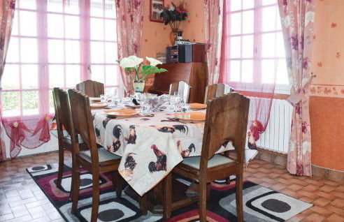 3 Bedroom Nice Home In Ploumilliau - Foto 10