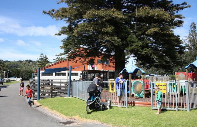 Waikanae Beach TOP 10 Holiday Park - Foto 80