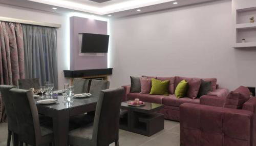 ΠΟΛΥΤΕΛΕΣ ΔΙΑΜΕΡΙΣΜΑ ΣΤΗΝ ΑΥΛΙΔΑ ΕΥΒΟΙΑ - Foto 2