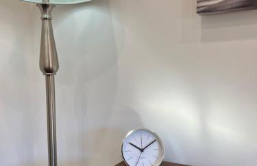 Modern flat in Egham by Royal Holloway University Royal Ascot and Windsor near Heathrow Airport - Foto 24