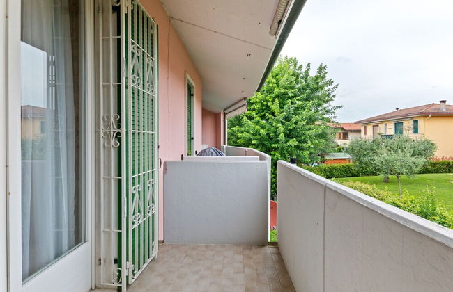 Vibrant Holiday Home in Lazise with Swimming Pool near Lake - Foto 28