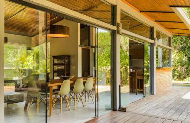 Casa térrea de alto padrão com piscina e cozinha de cinema na Granja Viana - Foto 52