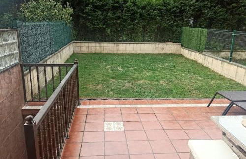 Agradable adosado en soto de llanera - Foto 33