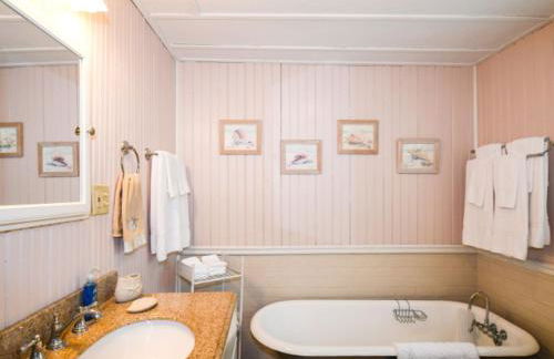 Catch A Wave 2 Blocks to the Beach Two-Story With Porch - Foto 17