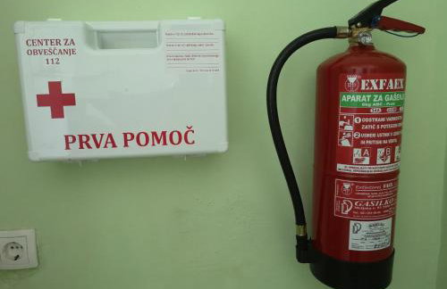 Bijela kuča - Foto 46