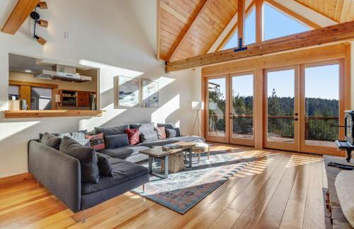 Mendocino Redwood Retreat Home & Cottage - Foto 1