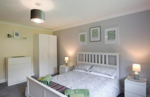 The Bungalow - Photo 11