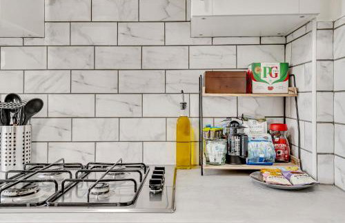 Serviced Apartment London great for contractors 2 mins from train station and near Tottenham Stadium - Foto 12