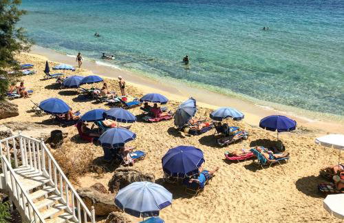 Regina Apartments - Photo 16