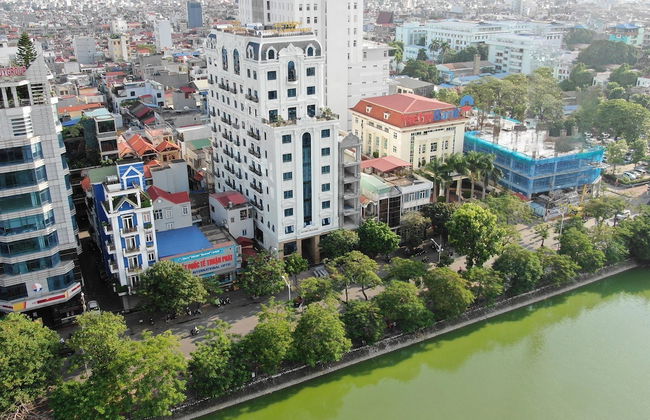 Victory Hotel & Apartment - Photo 38