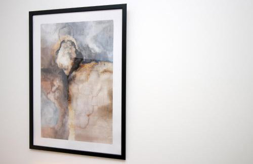 The North - City Centre 3 Bed Flat with Parking and Balcony - Foto 49