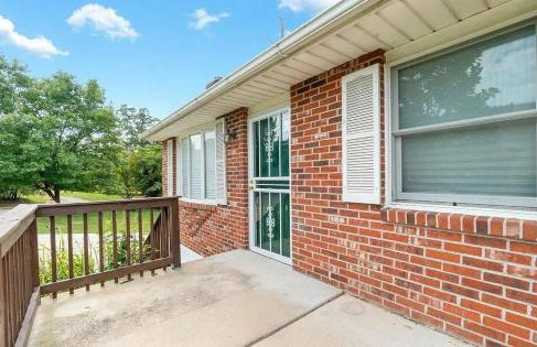 Private Upstairs Unit near Balt City John Hopkins - Foto 18