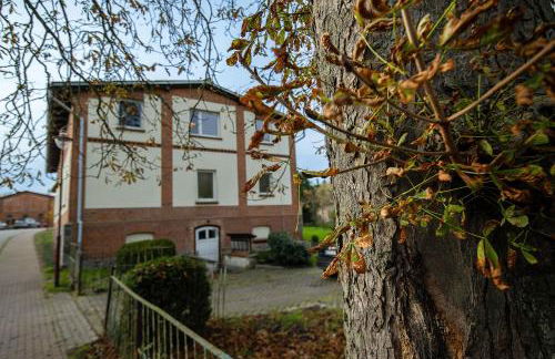 Im historischen Gesindehaus 15 min zum Strand - Foto 24