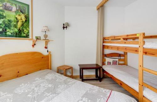 Appartement T2 lumineux, 6 pers., parking, proche commerces et ski - FR-1-403-39 - Foto 6