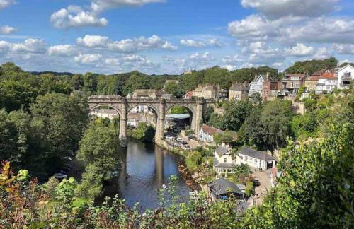 Spacious 3 bed, Parking, Long stays welcome, Relocators, Families, Contractors - Foto 32