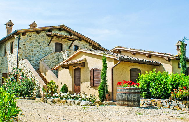 2 bedroom Apartment in Allerona with swimming pool and garden - Photo 14