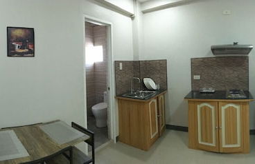 Beinte Singko de Marso Apartments - Foto 37