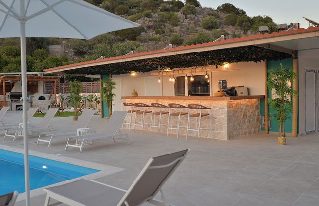 Stork Holiday Apartments - Garden & Sea View - Photo 39