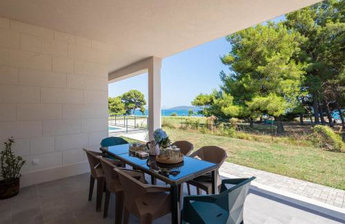 Beachfront villa Pensa private pool, 3-bedroom - Foto 17