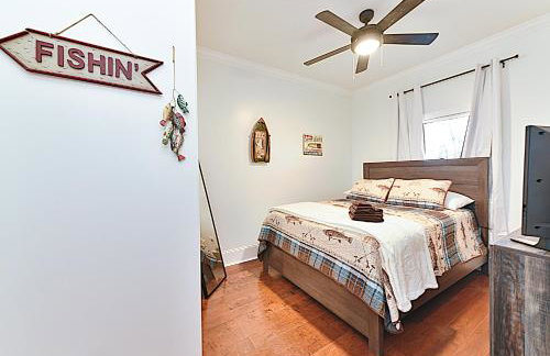 Secluded Lodge 8acres Hot Tub, Pingpong pedalboat! - Foto 6