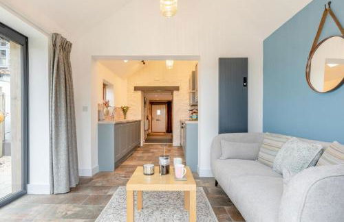 2 Bed in Thornford oc-h34504 - Photo 3