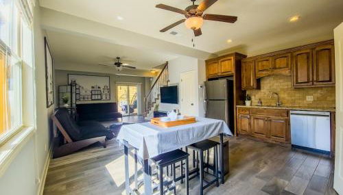 Home Away from Home Close to KCI Airport, Weston - Foto 4, dishwasher