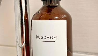 Kleine Auszeit -- inklusive Parkplatz & WiFi, Geschirrspüler, Waschmaschine & Terrasse mit Strandkorb -- Perfekt für Urlaub & Business - Foto 5