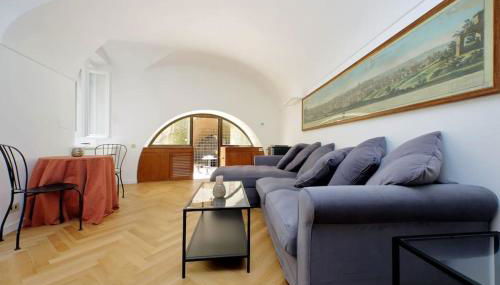 Pantheon Apartment with private terrace - Photo 2