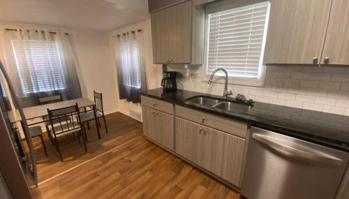 Serenity on over an acre easy access to 311 and HPU - Foto 4