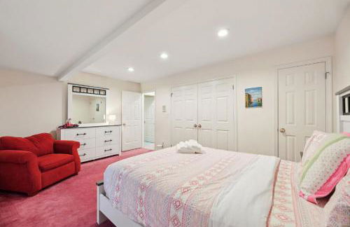 DC Luxury Retreat in Forest Spacious Full of Fun - Foto 41