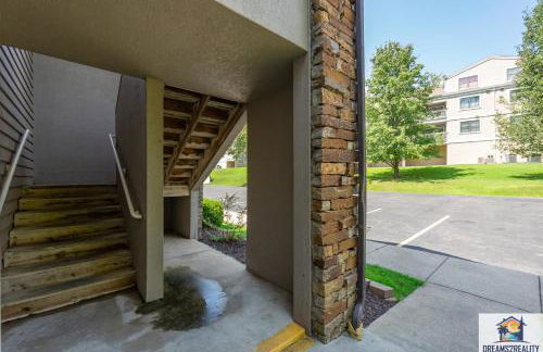 3BR Condo with Lake View - Trout Fishing - Playground - 2 Pools - Stairs Required - FREE TICKETS INCLUDED - PR69-9 - Foto 56