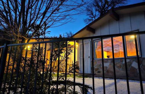 Yosemite Gateway Cottage - King Suite - Mountain Views - Foto 49