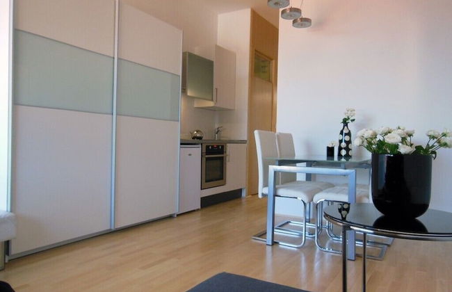 AI Apartments - Photo 36