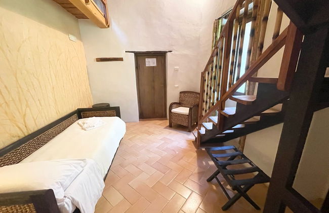 Spoleto Tranquilita Sleeps 20 With Wifi Pool Yoga Studio Gardens and Views - Photo 14