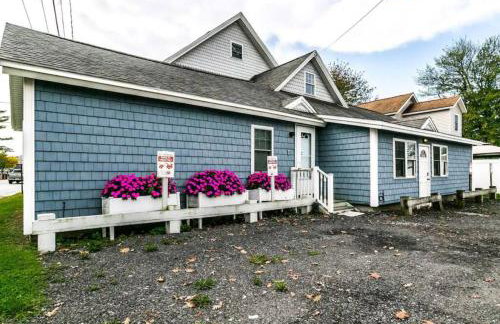 Luxurious 5 BR Home in the Heart of Sylvan Beach - Foto 62