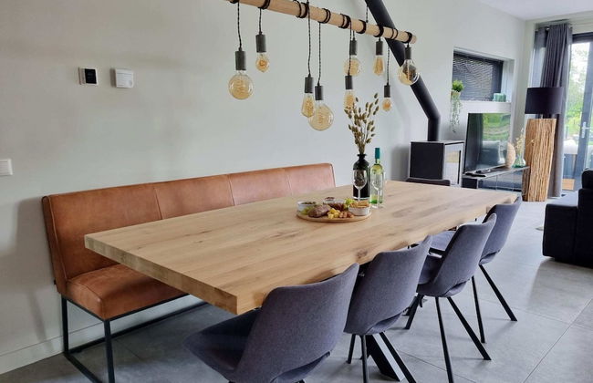 Luxurious Detached Water Villa With Jetty - Foto 19