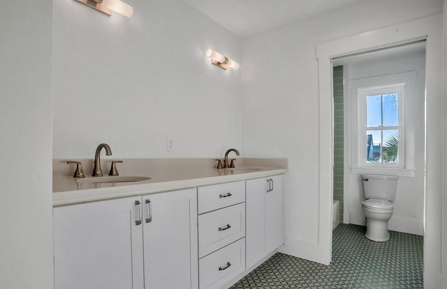 Sprawling Ocean View Home With Massive Deck - Foto 4