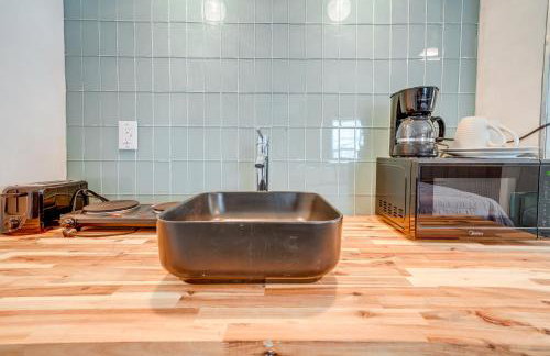 Explore the Hinton Historic District! Luxe Studio - Foto 11