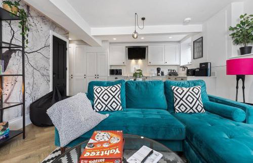 3b Roman View, Beautifully appointed, apartment with 2 en-suite bedrooms in great Roundhay location, Netflix, off street parking & EV charging - Foto 7