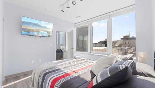 310 Euclid- Comfy Quiet Haven Wi-Fi Parking Gym - Photo 4