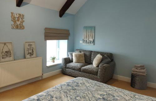 Waterfront Location, Balcony, Sea Views, Free Parking - Foto 25