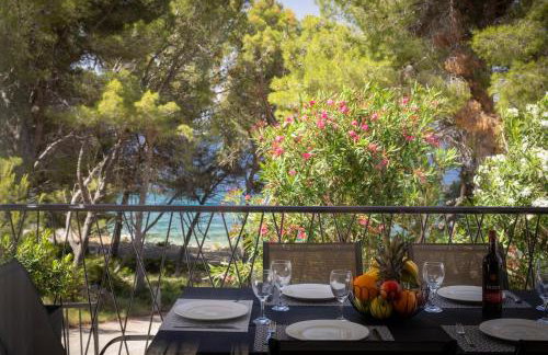 Villa Mala Smišna Poolside Paradise by the Sea - Photo 8