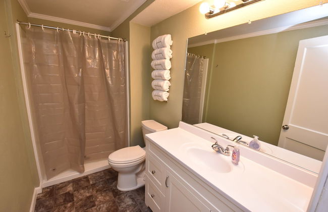 20 min Walk to ND 3 Bedroom 2 Bath Home 54475 - Foto 7