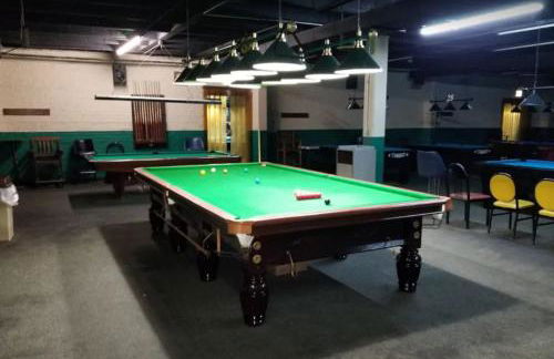 1BR Trendy Basement Apt with Laundry & Parking - Central Trendy - Foto 14