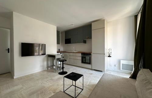 Appartement 2 pièces - Havre de Paix, Confort Moderne & Accès Rapide N12-RD30 - Foto 5